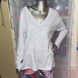 Victoria’s Secret Pink V-neck Tee